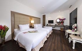 Khách Sạn Blue Diamond Luxury